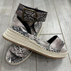 Qupid Fabio Espadrille Sandal NEW - Size 8